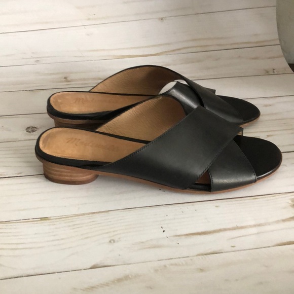 the ruthie crisscross sandal